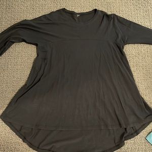 Lululemon top